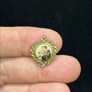 Vintage St Anthony Gold Religious Pendant
